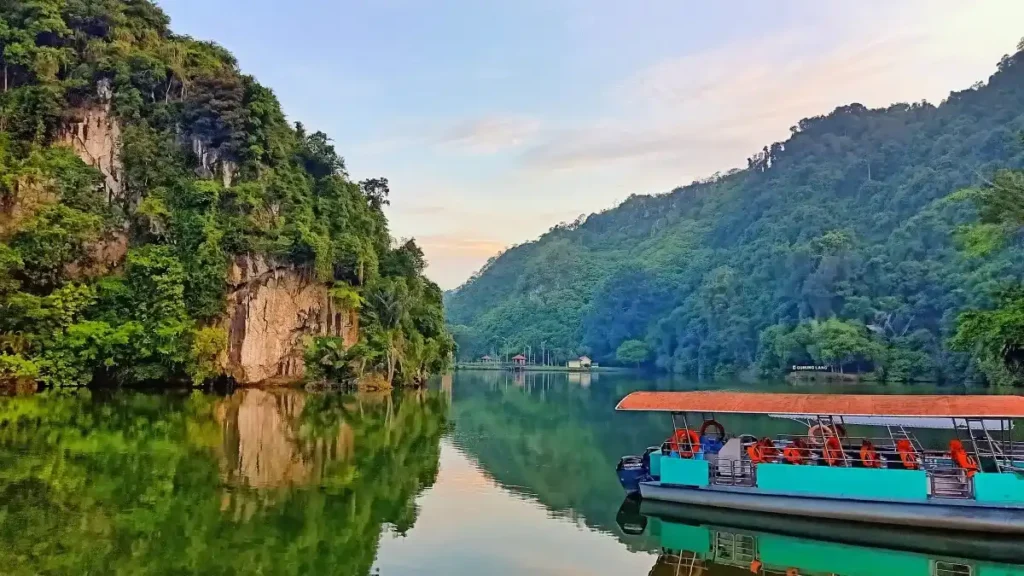 Gunung Lang Recreational Park - Ipoh Attractions