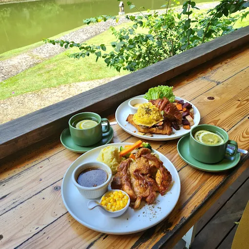 PINYARD CAFE - Genting Highlands Nearby