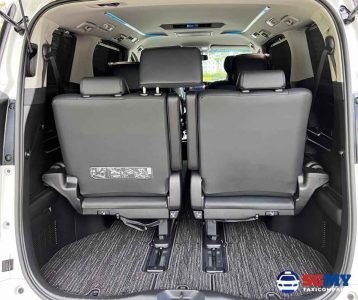 Alphard-Inside-3